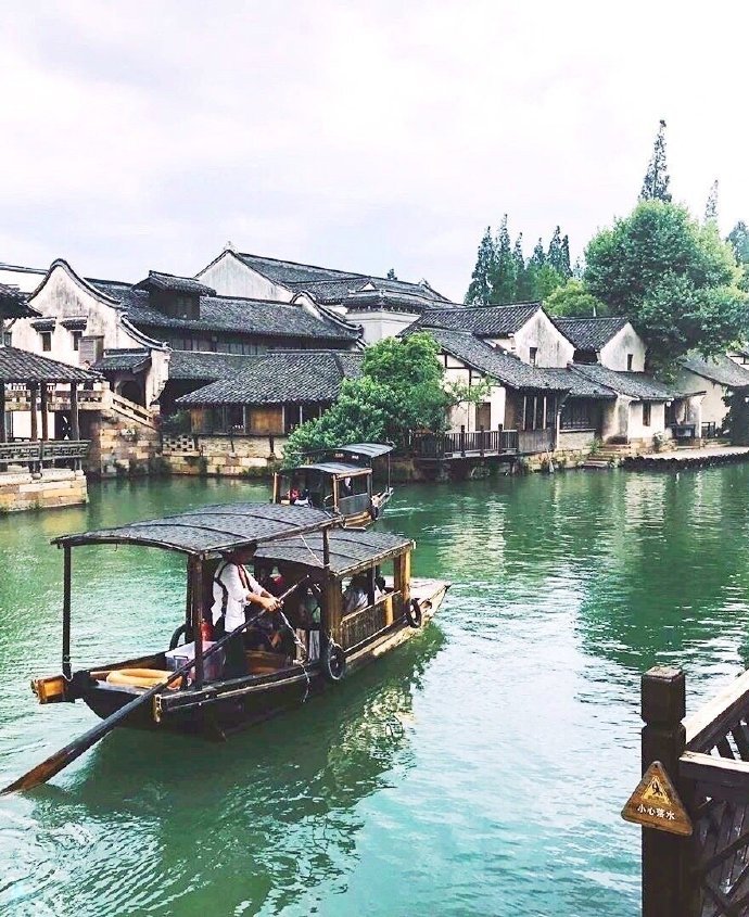 江南水乡浙江，传统与现代交融的风情画卷