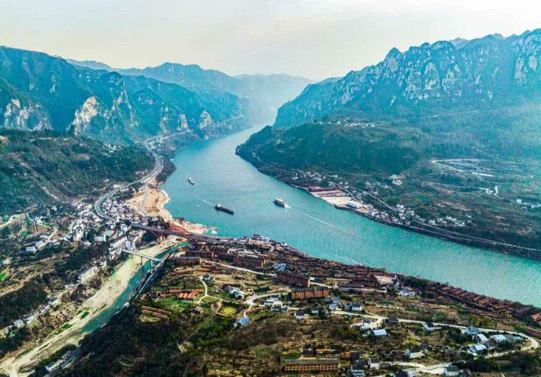 湖北，梦想起航的自信与成就之地